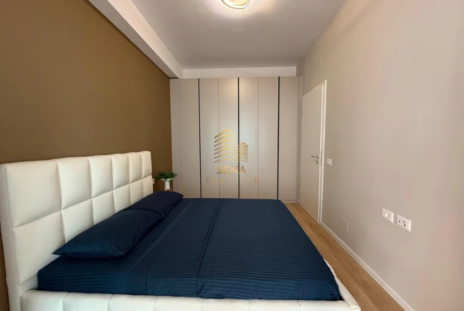 Tirane, jepet me qera apartament 1+1+Ballkon Kati 3, 65 m² 450 € (Rezidenca Kadiu)
