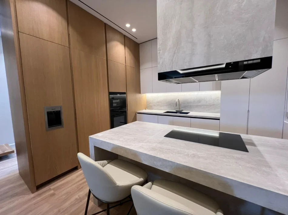 Tirane, jepet me qera Vile , 360 m² 5.000 € (TEG – Tirana East Gate)