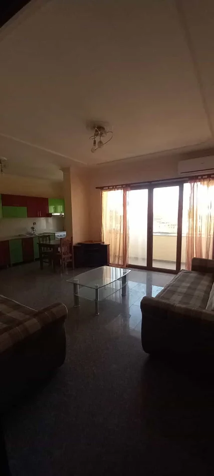 Tirane, jepet me qera Vile 2+1 Kati 2, 102 m² 430 € (shkoze)