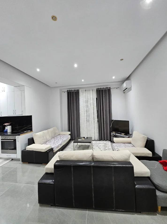 Tirane, shitet apartament Kati 0, 85 m² 135.000 € (Selite)