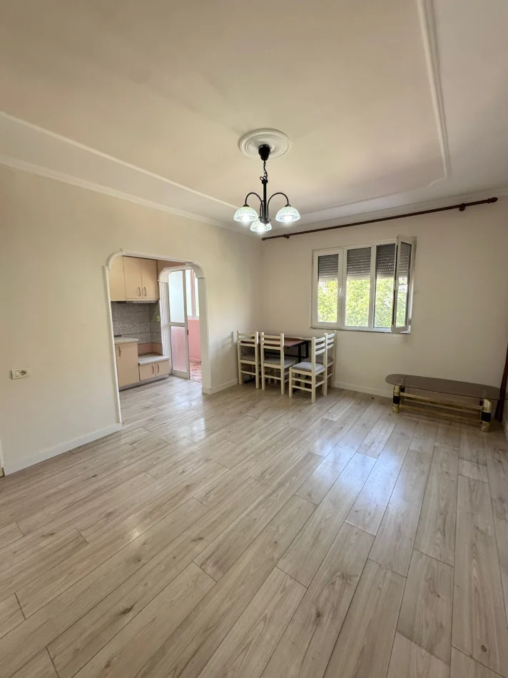 Tirane, shitet apartament 1+1+Ballkon Kati 2, 58 m² 123.000 € (Irfan Tomini)