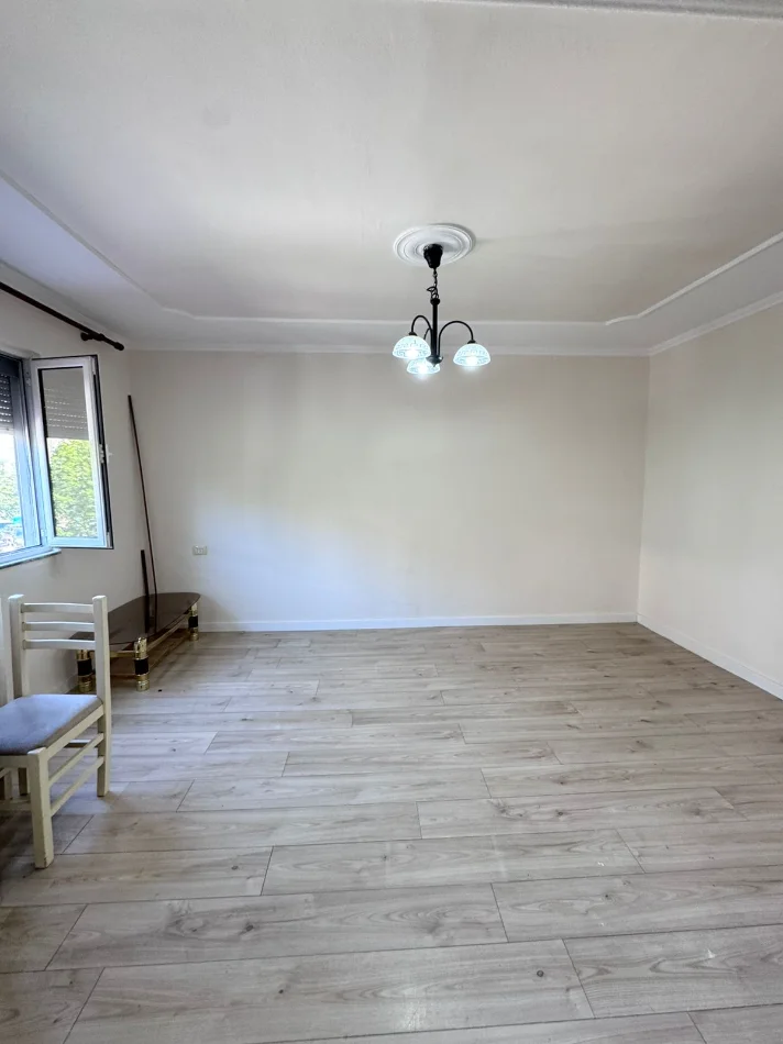 Tirane, shitet apartament 1+1+Ballkon Kati 2, 58 m² 123.000 € (Irfan Tomini)