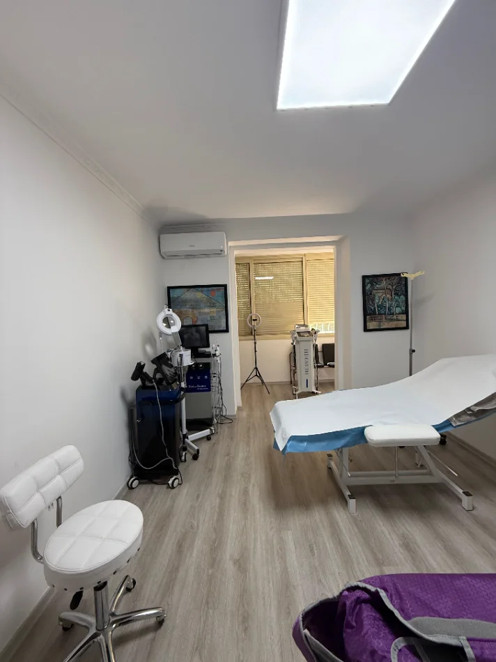 Tirane, shitet aktivitet biznesi Kati 1, 64 m² (MYSLYM SHYRI)