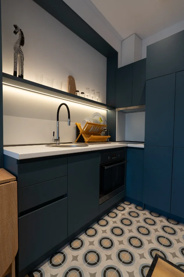 Tirane, shitet apartament 1+1 , 74 m² 167.500 € (Bulevardi i Ri)
