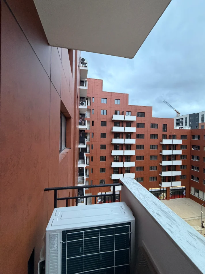 Tirane, jepet me qera apartament 1+1+Ballkon Kati 5, 480 € (Astir)