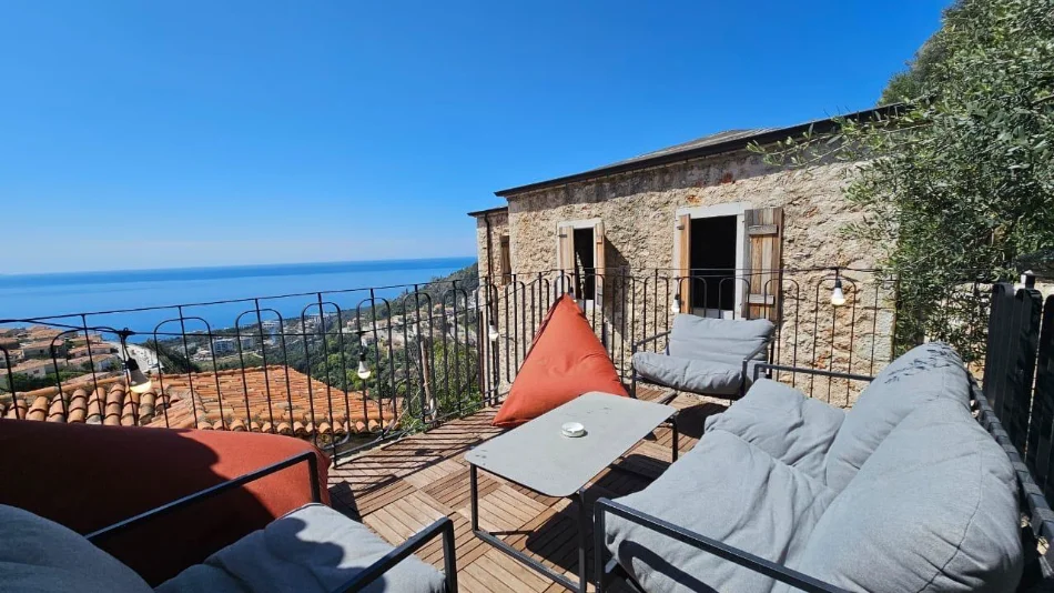 Vlore, shitet shtepi 2+1+Ballkon Kati 2, 144 m² 430.000 € 