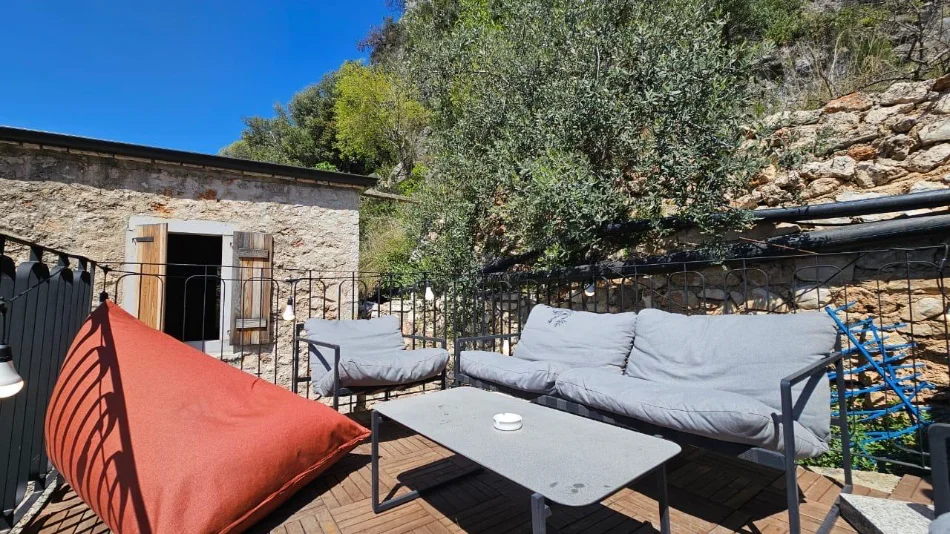 Vlore, shitet shtepi 2+1+Ballkon Kati 2, 144 m² 430.000 € 