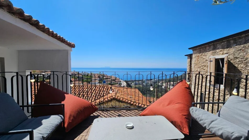 Vlore, shitet shtepi 2+1+Ballkon Kati 2, 144 m² 430.000 € 
