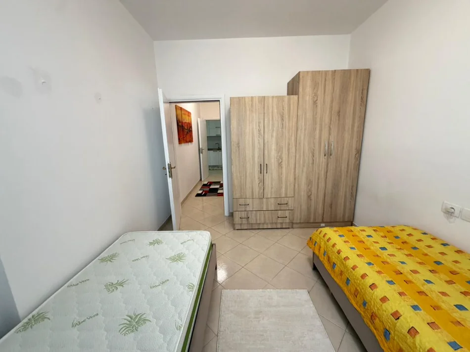 Tirane, jepet me qera apartament Dublex Kati 7, 100 m² 550 € (ASTIR)