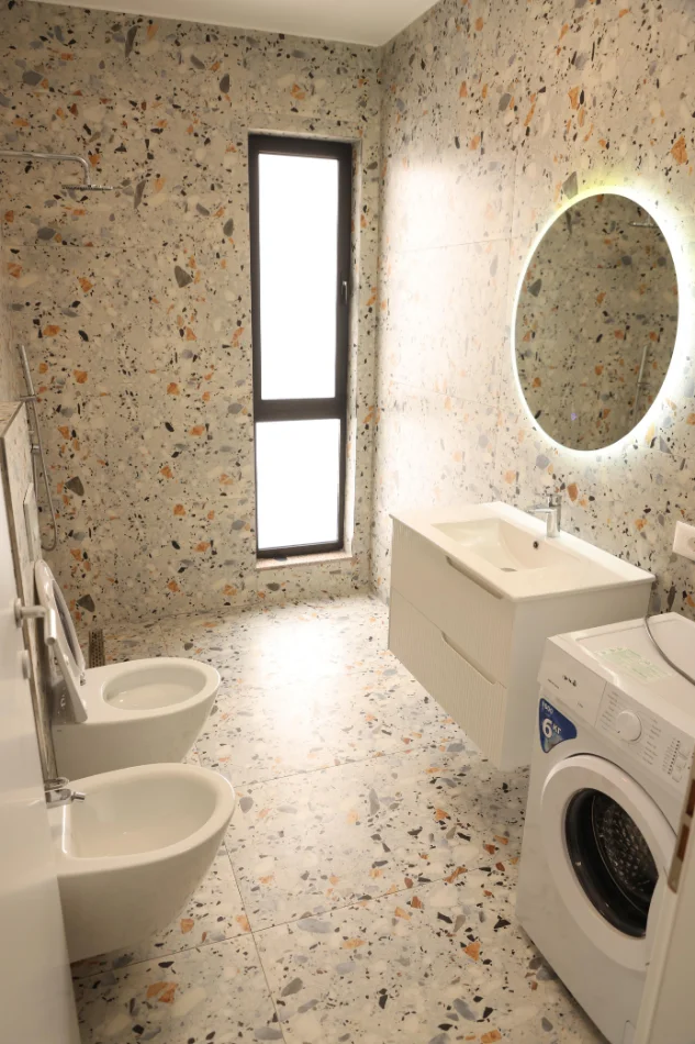 Durres, shitet apartament 2+1 Kati 3, 77 m² 138.000 € (Mali i Robit)