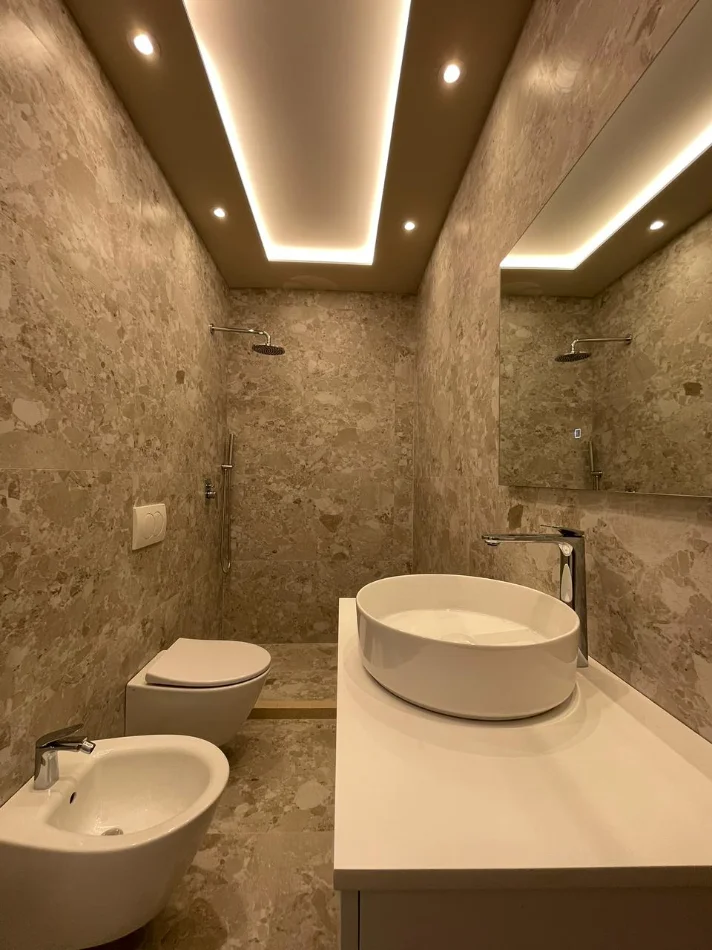 Tirane, shitet apartament 1+1 Kati 2, 48 m² 115.000 € (Ali Demi, pranë Maternitetit të Ri)