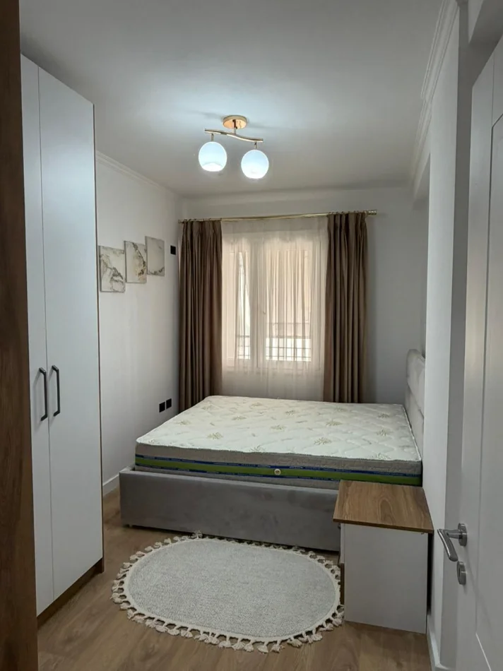 Tirane, shitet apartament 1+1 Kati 5, 59 m² 118.000 € (Rruga Sokrat Miho)