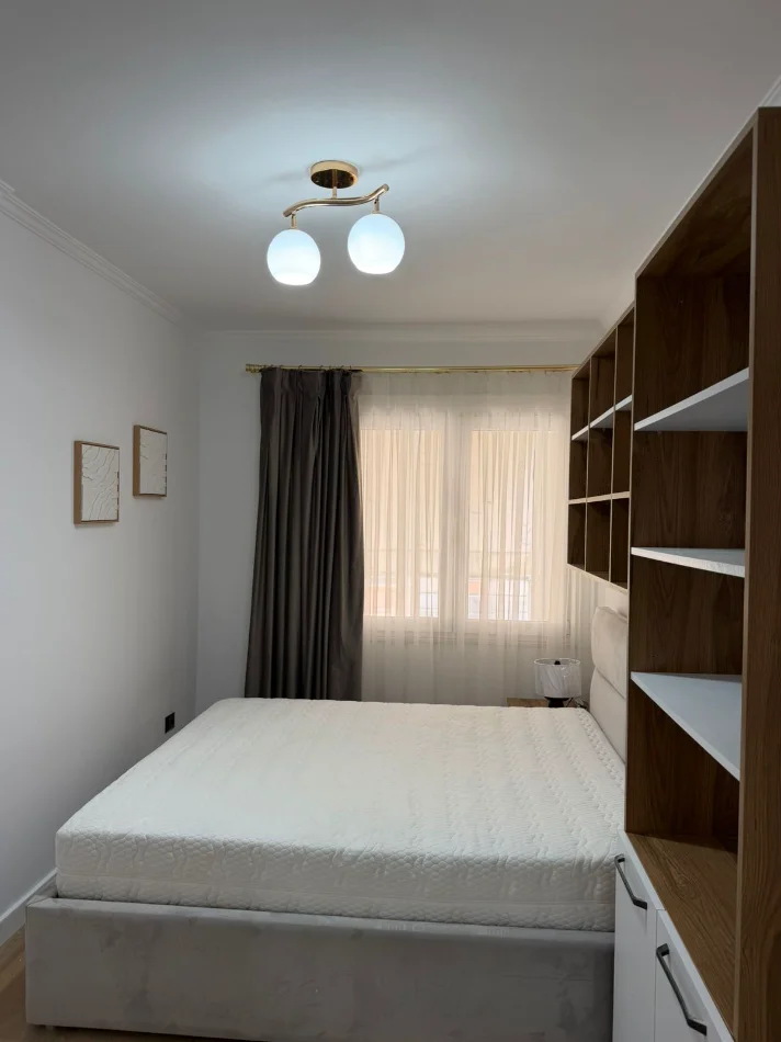 Tirane, shitet apartament 1+1 Kati 5, 67 m² 121.000 € (Rruga Sokrat Miho)