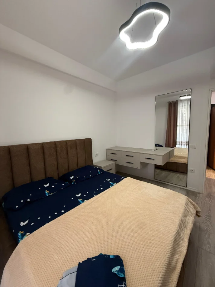 Tirane, jepet me qera apartament 1+1+Ballkon Kati 4, (Urban Gate Residence, Astir)