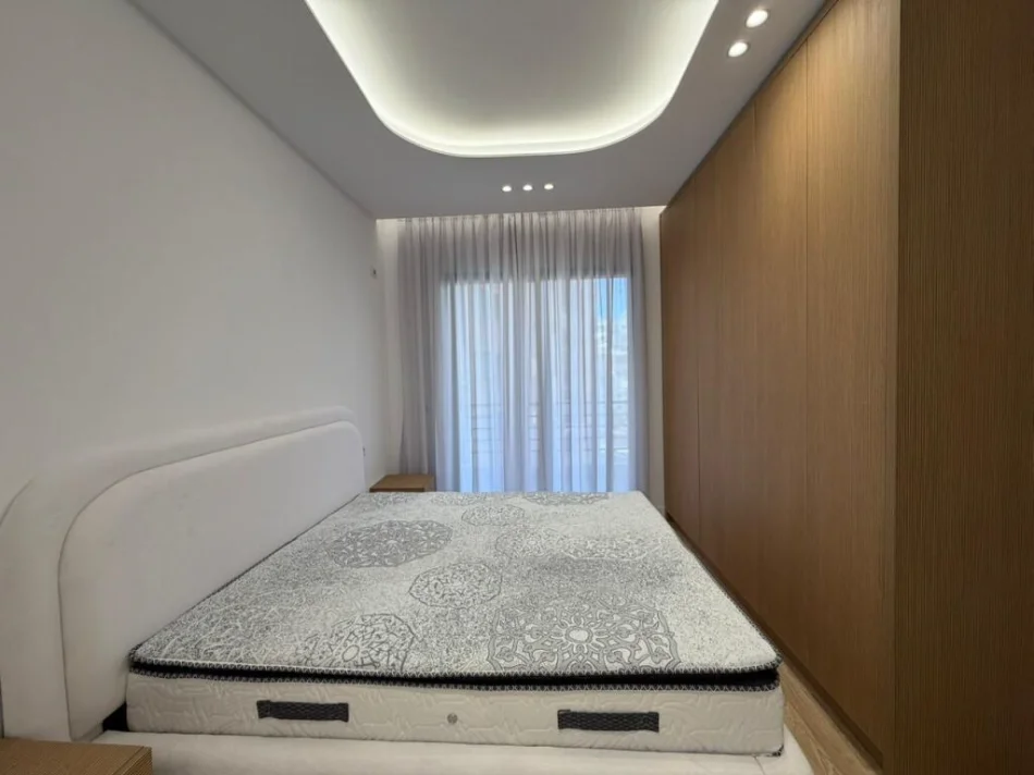 Tirane, shitet apartament 1+1 Kati 4, 61 m² 120.000 € (Astir)