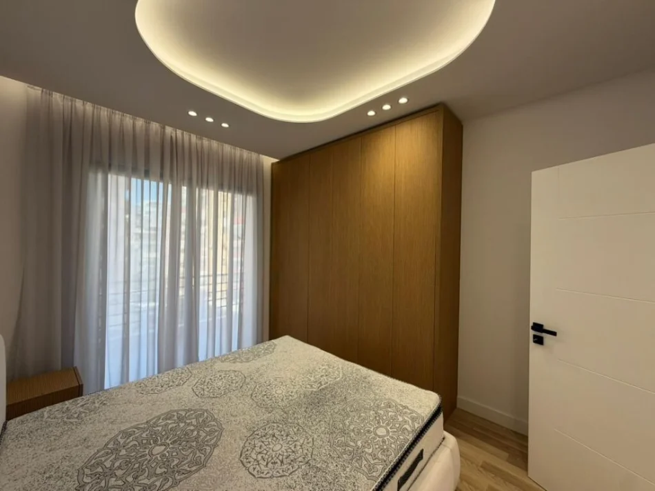 Tirane, shitet apartament 1+1 Kati 4, 61 m² 120.000 € (Astir)