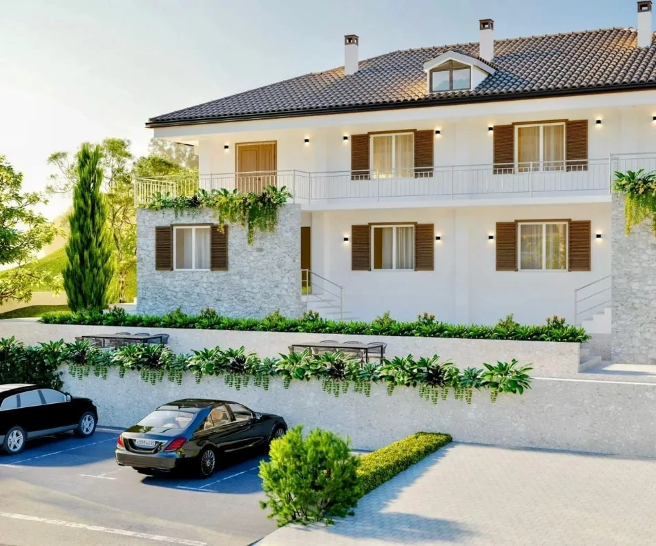 Pogradec, shitet Vile Vile 2 Katshe Kati 2, 405 m² 260.000 € (Pogradec)