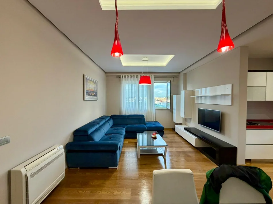 Tirane, shitet apartament 2+1 Kati 4, 98 m² 262.000 € (Liqeni i Thate)