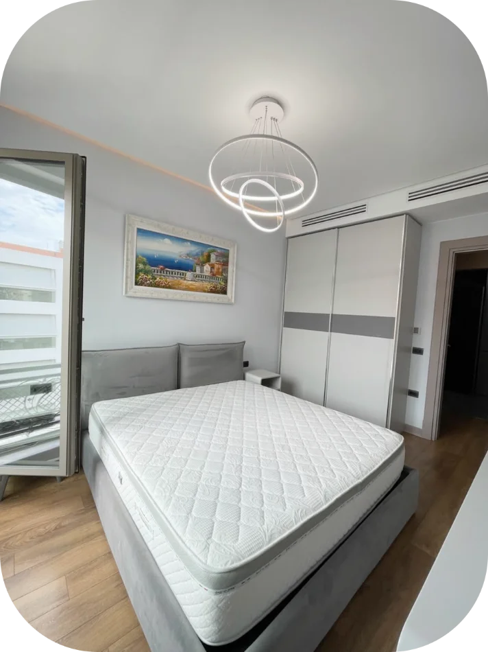 shitet apartament 2+1+Ballkon , 140 m² (Kompleksi Delijorgji, Rruga e Kavajës)