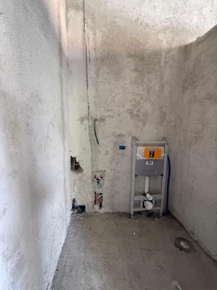 Tirane, shitet ambjent biznesi Kati 0, 54 m² 193.000 € (RRUGA MIHAL GRAMENO)
