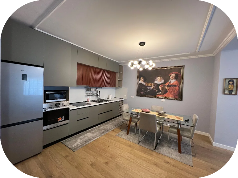 Tirane, jepet me qera apartament 2+1+Ballkon Kati 9, 130 m² 1.000 € (Shkolla e Baletit Tiranë)