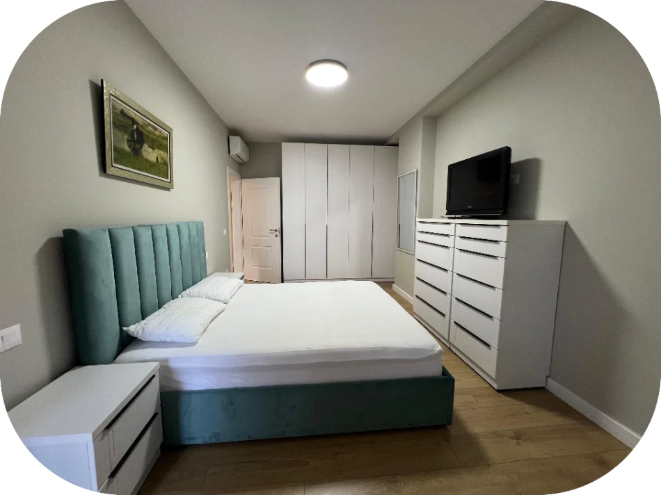 Tirane, jepet me qera apartament 2+1+Ballkon Kati 9, 130 m² 1.000 € (Shkolla e Baletit Tiranë)