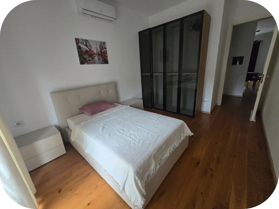 Tirane, jepet me qera apartament 2+1+Ballkon Kati 0, 140 m² 1.200 € (Secret Garden Residence , TEG)