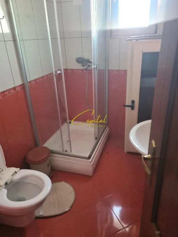 Tirane, jepet me qera apartament 2+1 Kati 7, 90 m² 600 € (ISH PARKU)