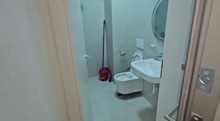 Tirane, jepet me qera apartament 1+1+Ballkon Kati 5, 65 m² 400 € (Ali Demi)