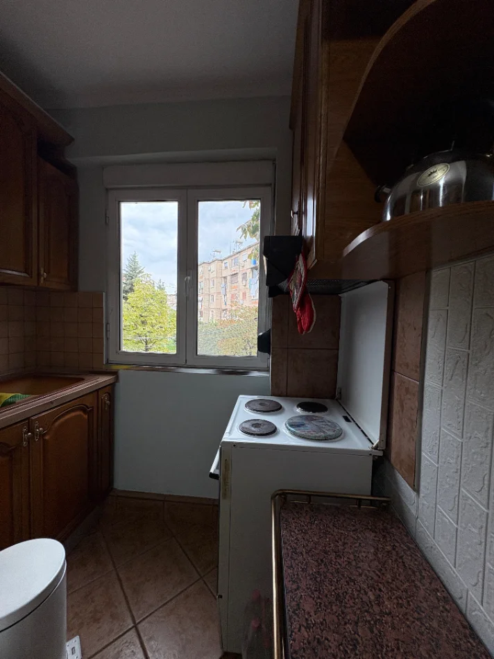 Tirane, jepet me qera apartament 1+1 Kati 2, 71 m² (Laprake)💶 Çmimi: 45.000 Leke