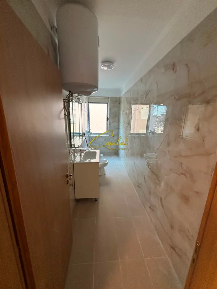 Tirane, shitet apartament 2+1 Kati 2, 89 m² 135.000 € (FRESKU)