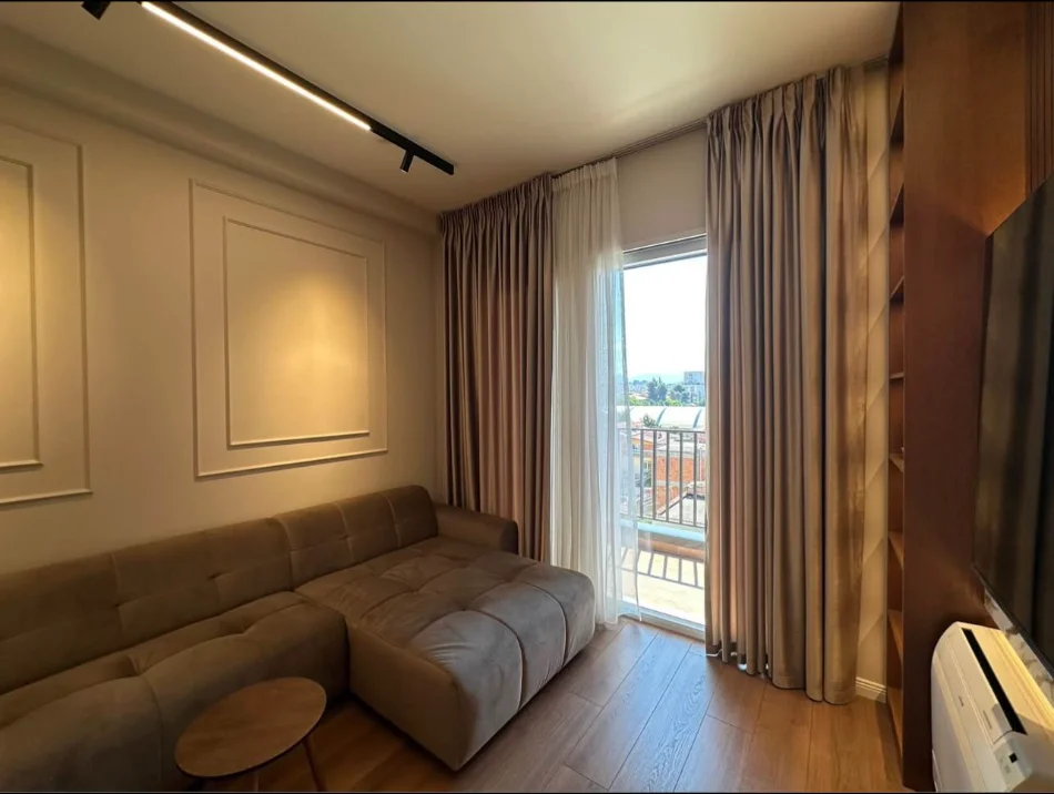 Tirane, shitet apartament 1+1+Ballkon Kati 4, 59 m² 155.000 € (Misto Mame)