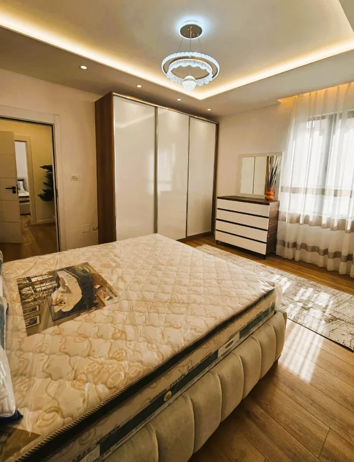 Tirane, shitet apartament 2+1+Aneks+Ballkon Kati 6, 116 m² 255.000 € 