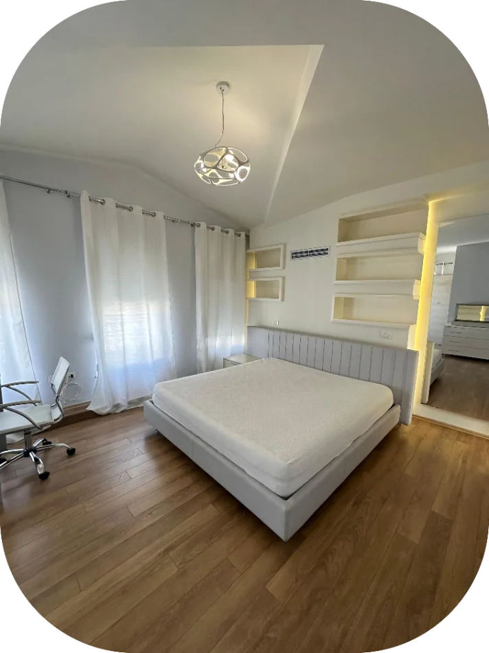 Tirane, jepet me qera Vile 4+1+Ballkon , 200 m² 2.500 € (White House Residence, TEG)