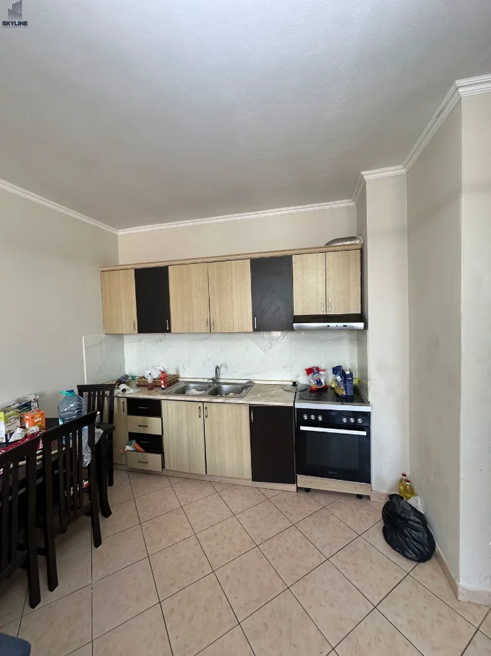 Tirane, shitet apartament 2+1 , 98 m² 135.000 € (Astir)