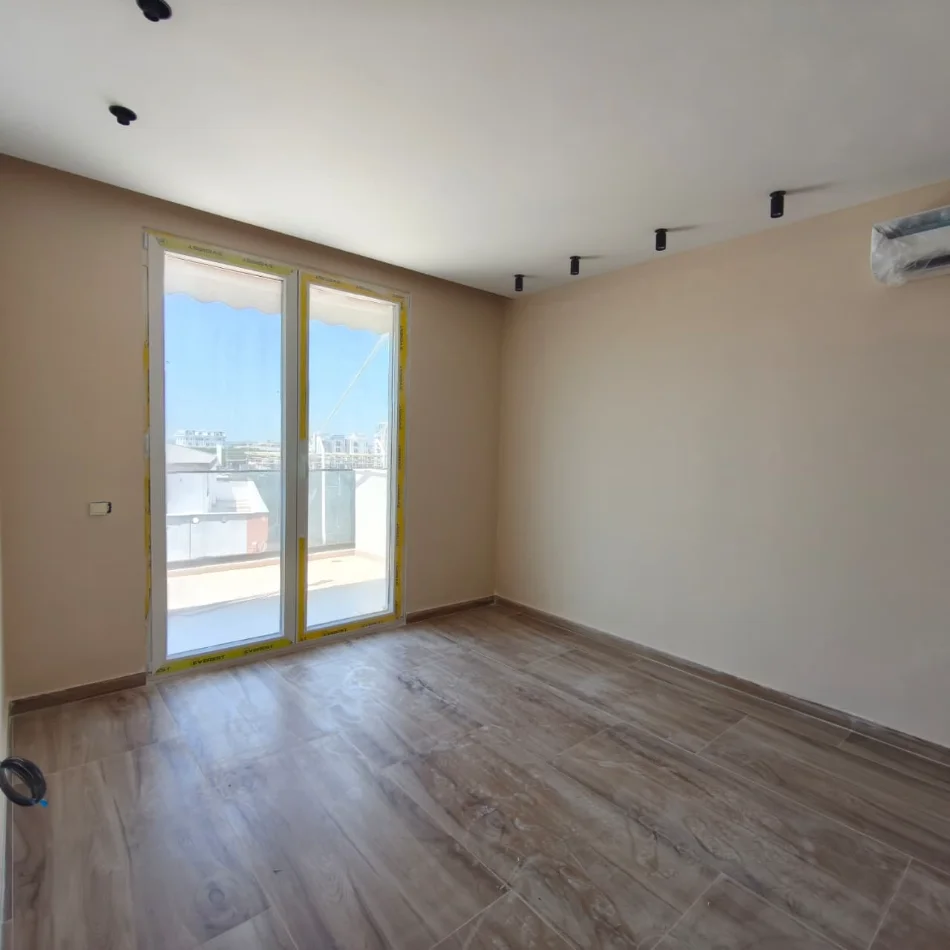 Durres, shitet apartament 1+1+Ballkon Kati 5, 63 m² 95.000 € (Golem, Durres)