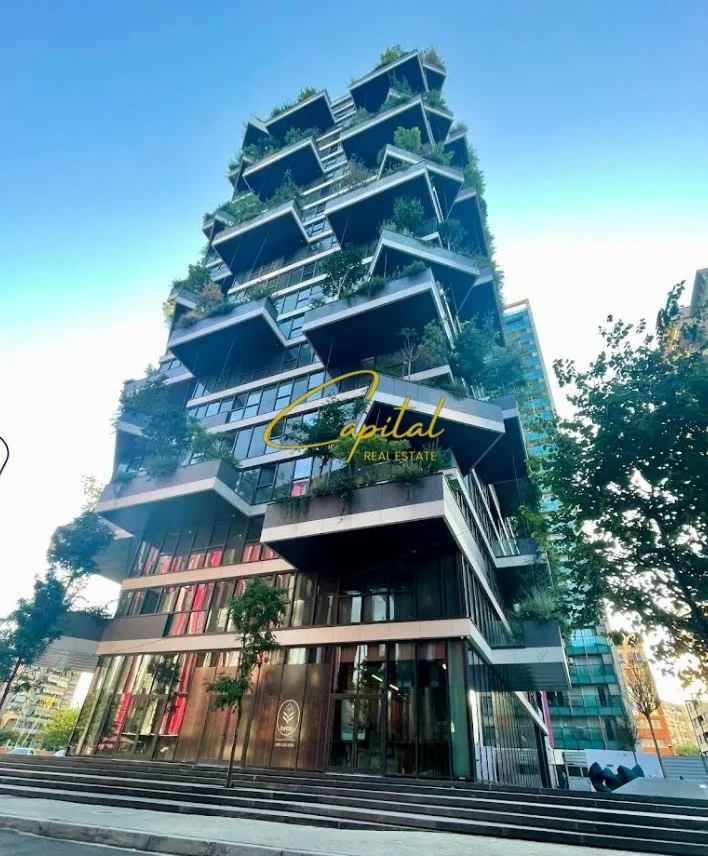 Tirane, jepet me qera zyre Kati 7, 150 m² 5.000 € (REZIDENCA VERTICAL FOREST)