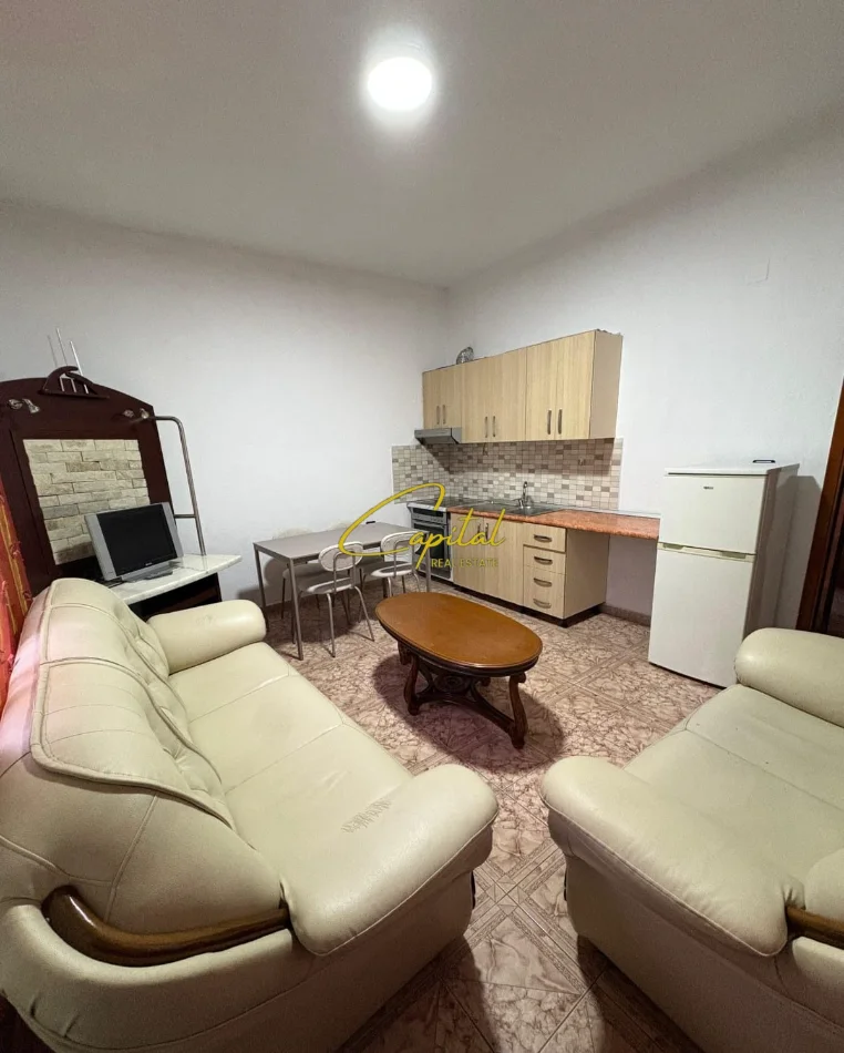 Tirane, jepet me qera apartament 2+1 Kati 2, 117 m² 320 € (RRUGA JORDAN MISJA)