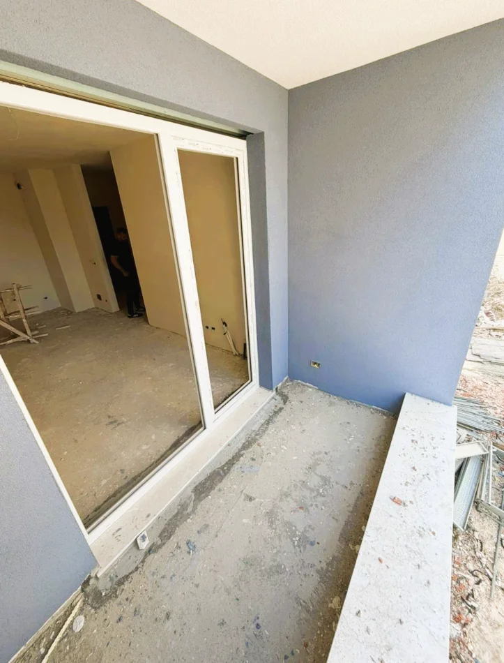 Tirane, shitet apartament 2+1+Aneks+Ballkon Kati 3, 81 m² 100.000 €