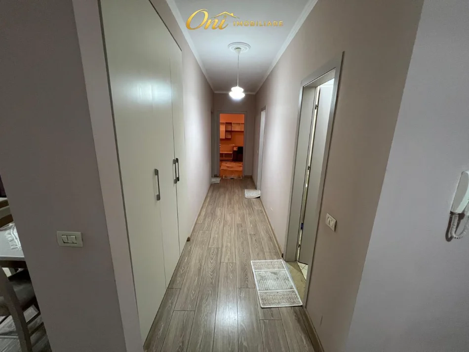 Tirane, jepet me qera apartament 2+1+2 Kati 3, 106 m² 550 € (VILA L, Astir)