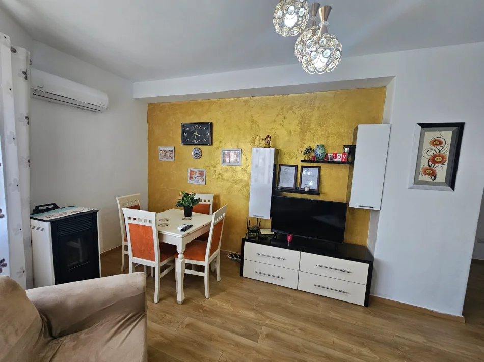 Durres, shitet apartament 2+1+Aneks+Ballkon Kati 4, 96 m² 135.000 € 