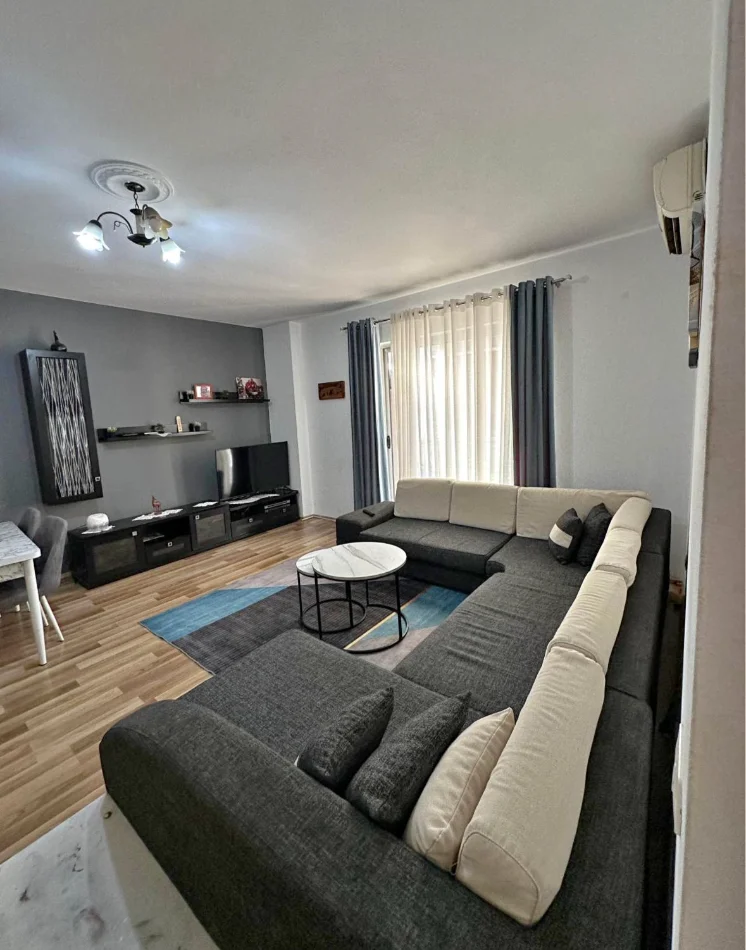 Tirane, shitet apartament 1+1+Ballkon Kati 7, 71 m² 82.426 € (Kamez)