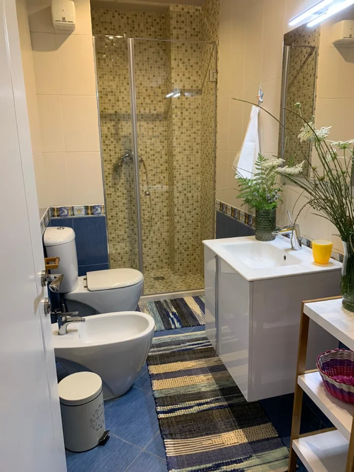 Tirane, jepet me qera apartament 2+1 Kati 5, 98 m² 1.000 €