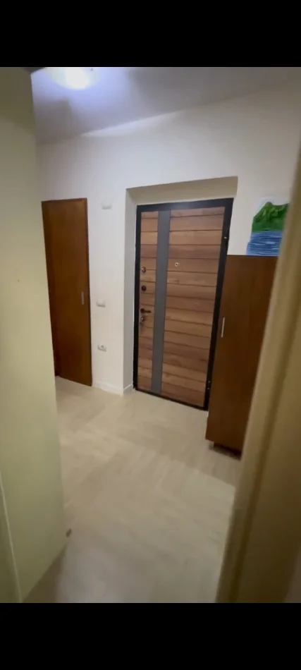 Tirane, jepet me qera apartament 2+1 Kati 2, 80 m² 6.000 €