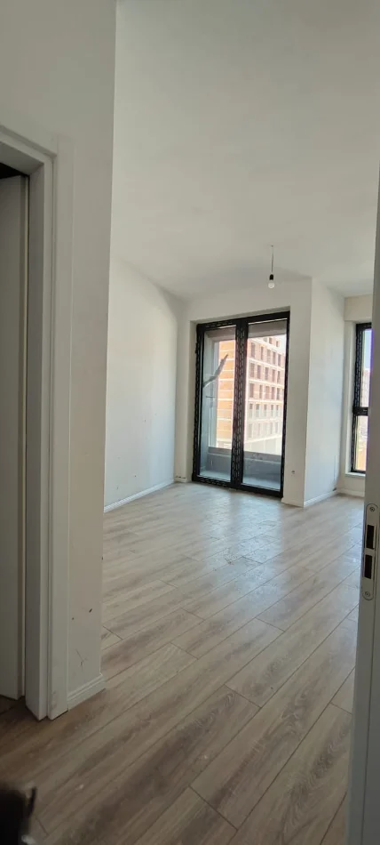 Tirane, shitet apartament 2+1 Kati 2, 90 m² (Kompleksi Dinamo)