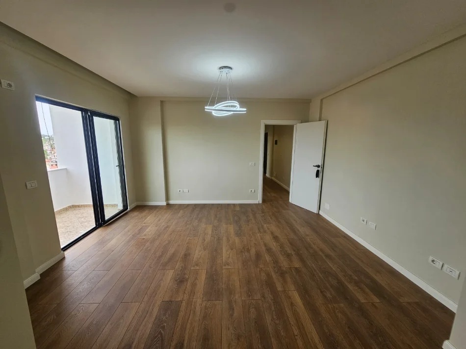 Durres, shitet apartament 2+1+Aneks+Ballkon , 95 m² 119.000 € 