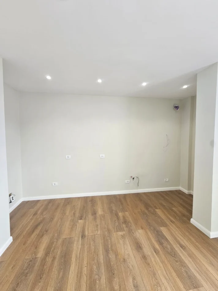 Durres, shitet apartament 2+1+Aneks+Ballkon , 95 m² 119.000 € 