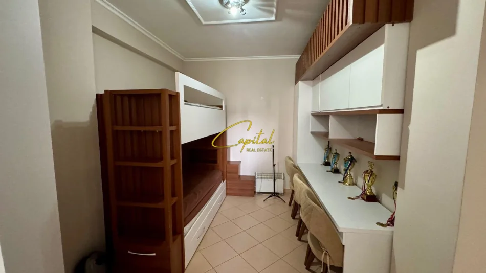 Tirane, jepet me qera apartament 2+1 Kati 2, 85 m² 700 € (KODRA E DIELLIT)