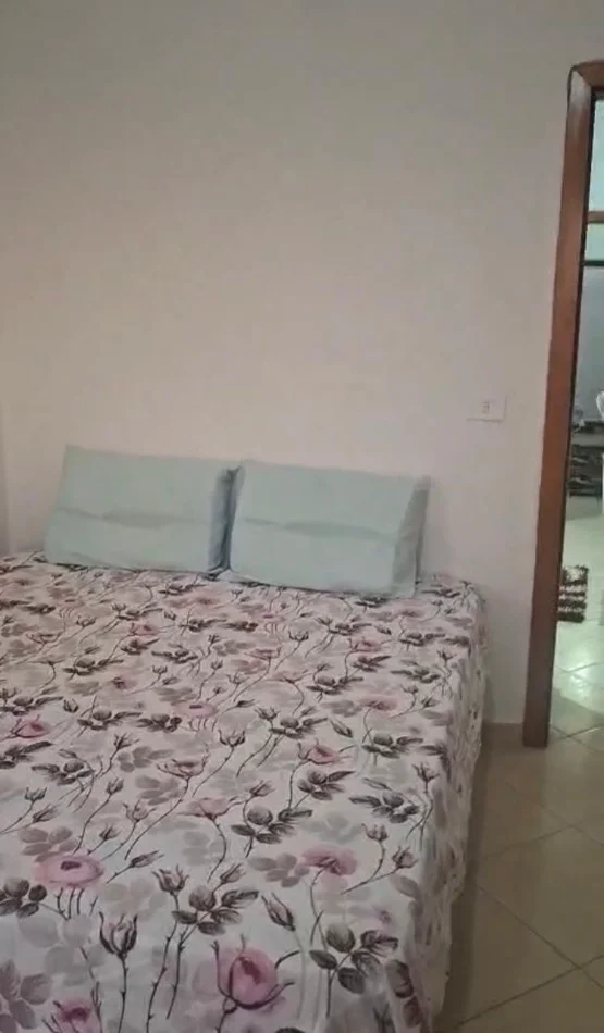 Tirane, jepet me qera apartament 2+1+Ballkon Kati 3, 90 m² 450 € (Jordan Misja)