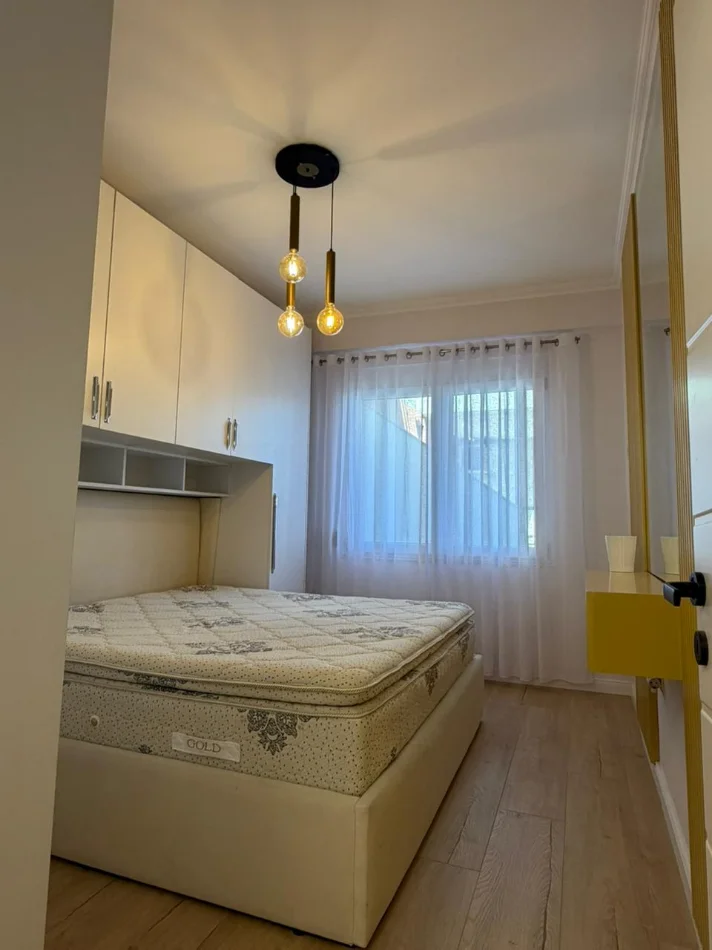Tirane, shitet apartament 1+1+Ballkon Kati 7, 67 m² 127.000 € (Astir)